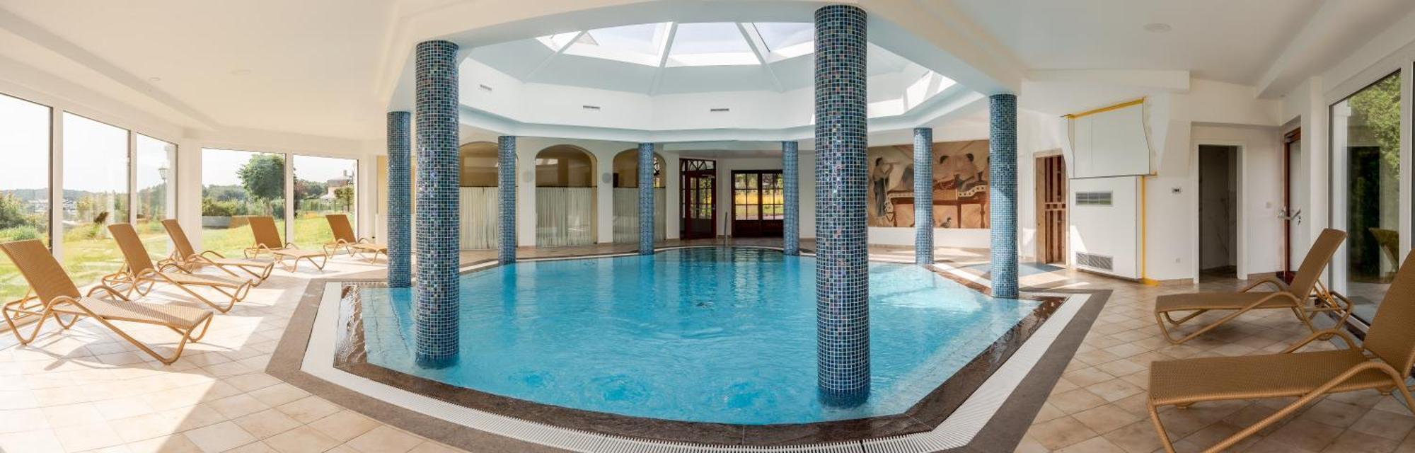 Hotel Roemerstein Loipersdorf bei Fuerstenfeld Bagian luar foto