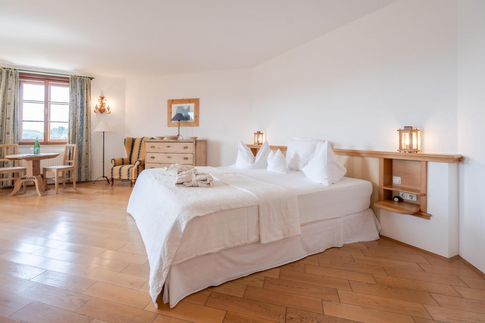 Hotel Roemerstein Loipersdorf bei Fuerstenfeld Bagian luar foto